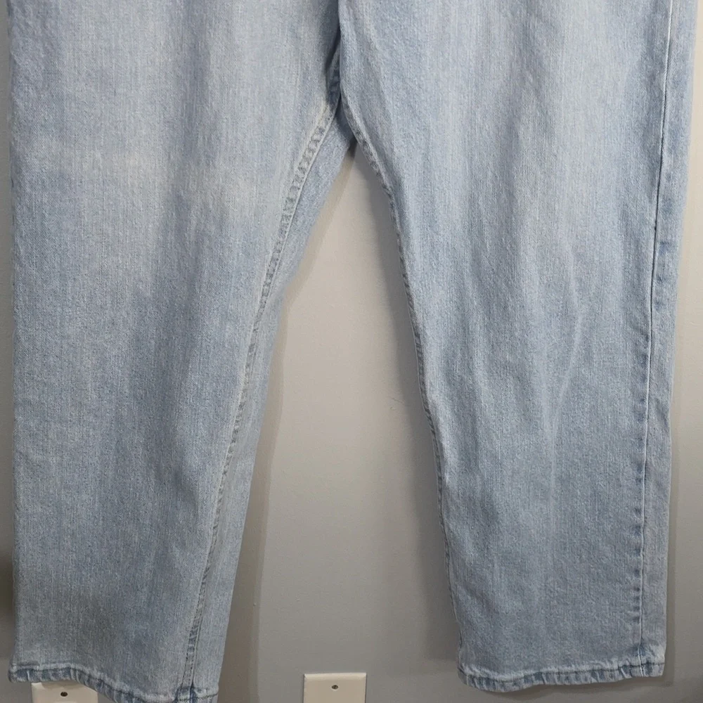 wrangler jeans mens size 38 light blue Basic Denim Jean